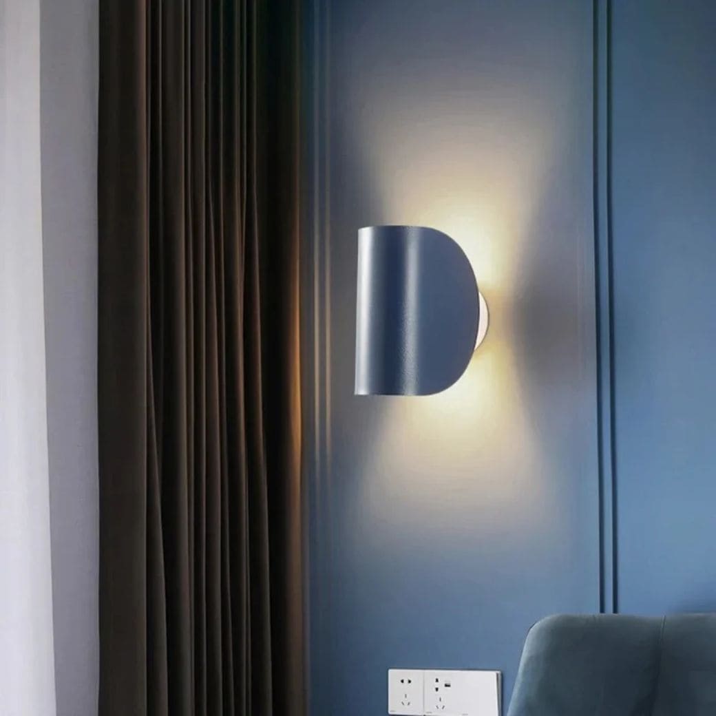 Luce murale creativa rotativa a LED MAKARON