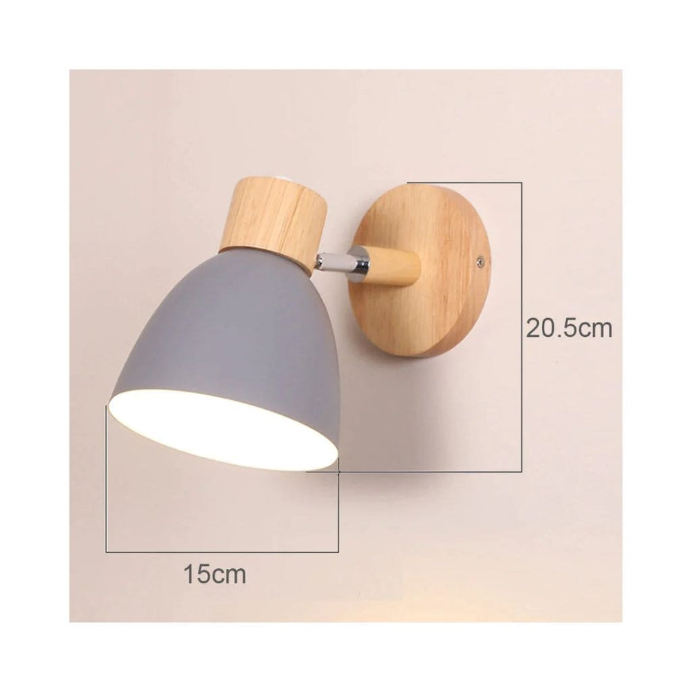 Luce a parete a LED nordica in legno massiccio