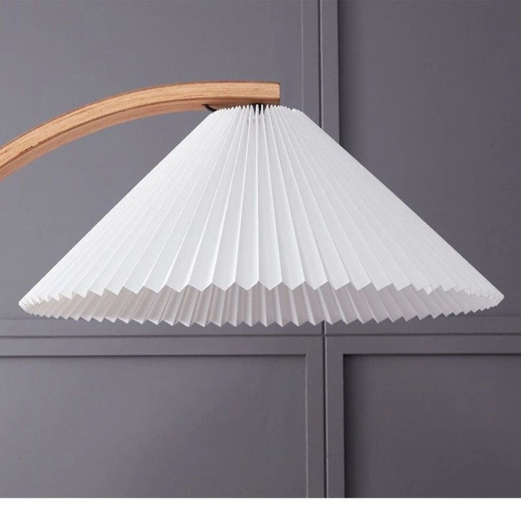 Lampada in legno massiccio con illuminazione a LED