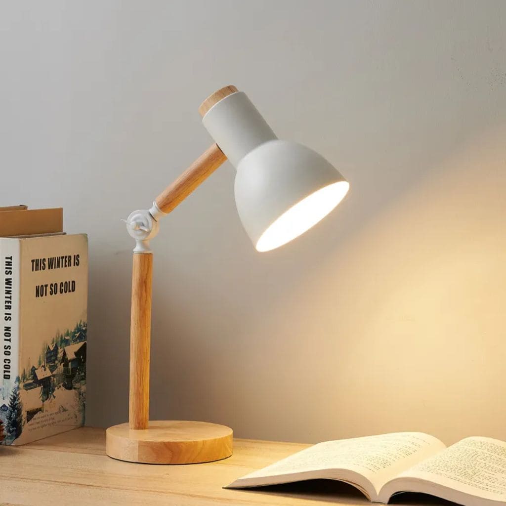 Lampada da tavolo creativa in legno nordico con testa girevole