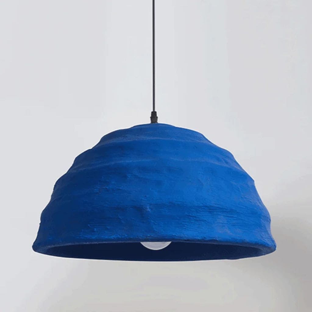 Luce in stile wabi sabi giapponese in blu klein