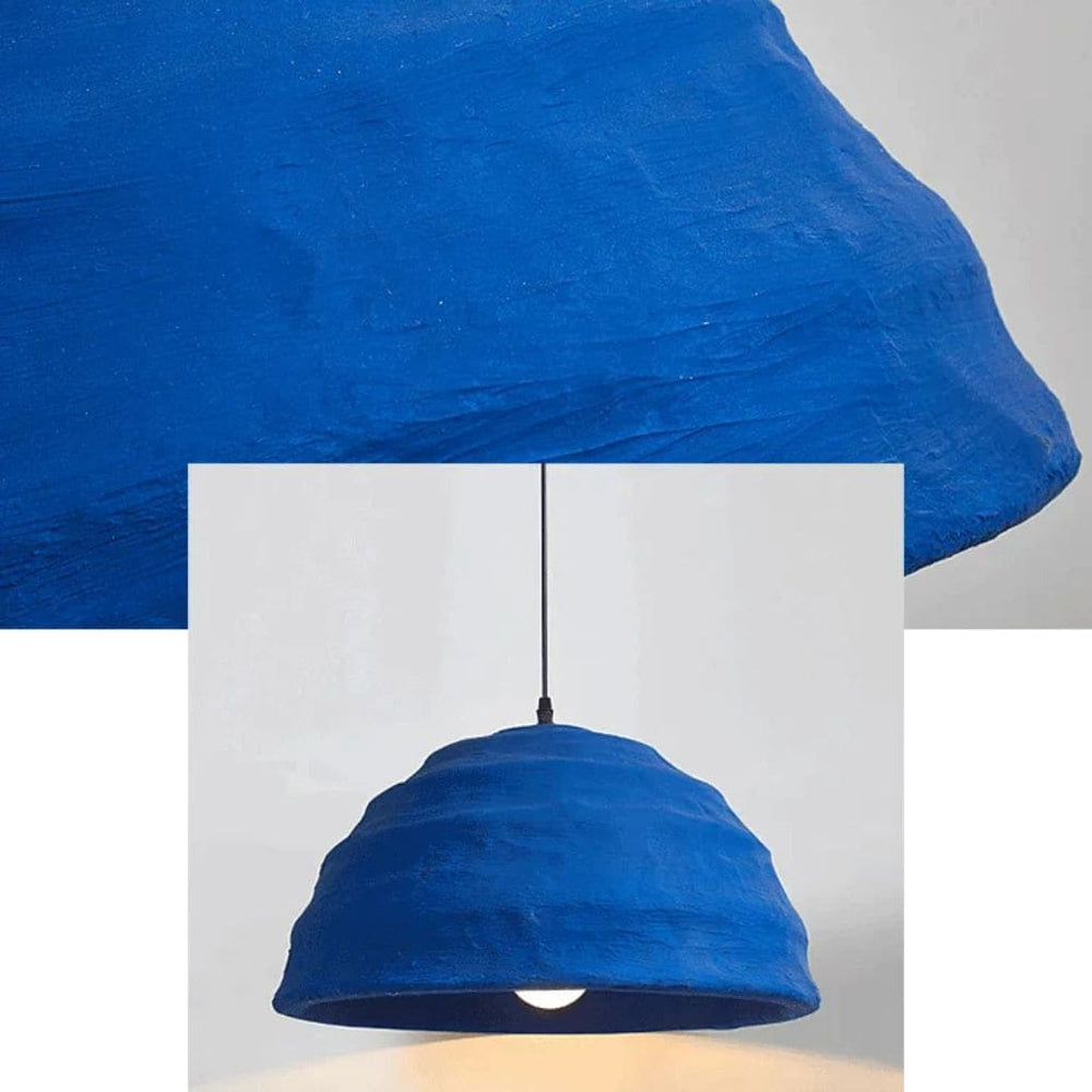 Luce in stile wabi sabi giapponese in blu klein